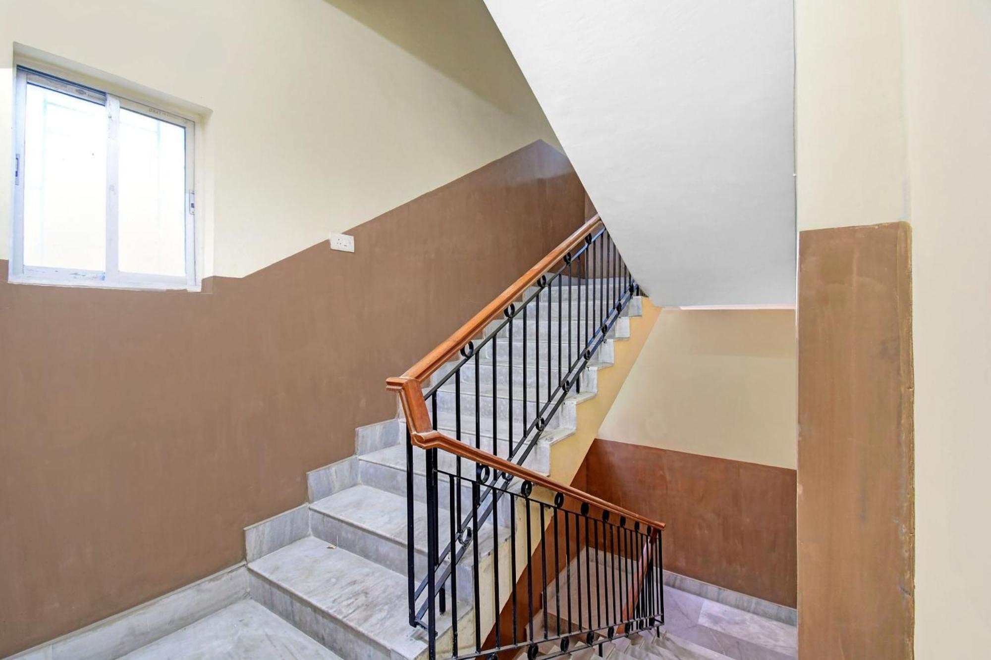 כלכותה Hotel O Prasad Inn מראה חיצוני תמונה