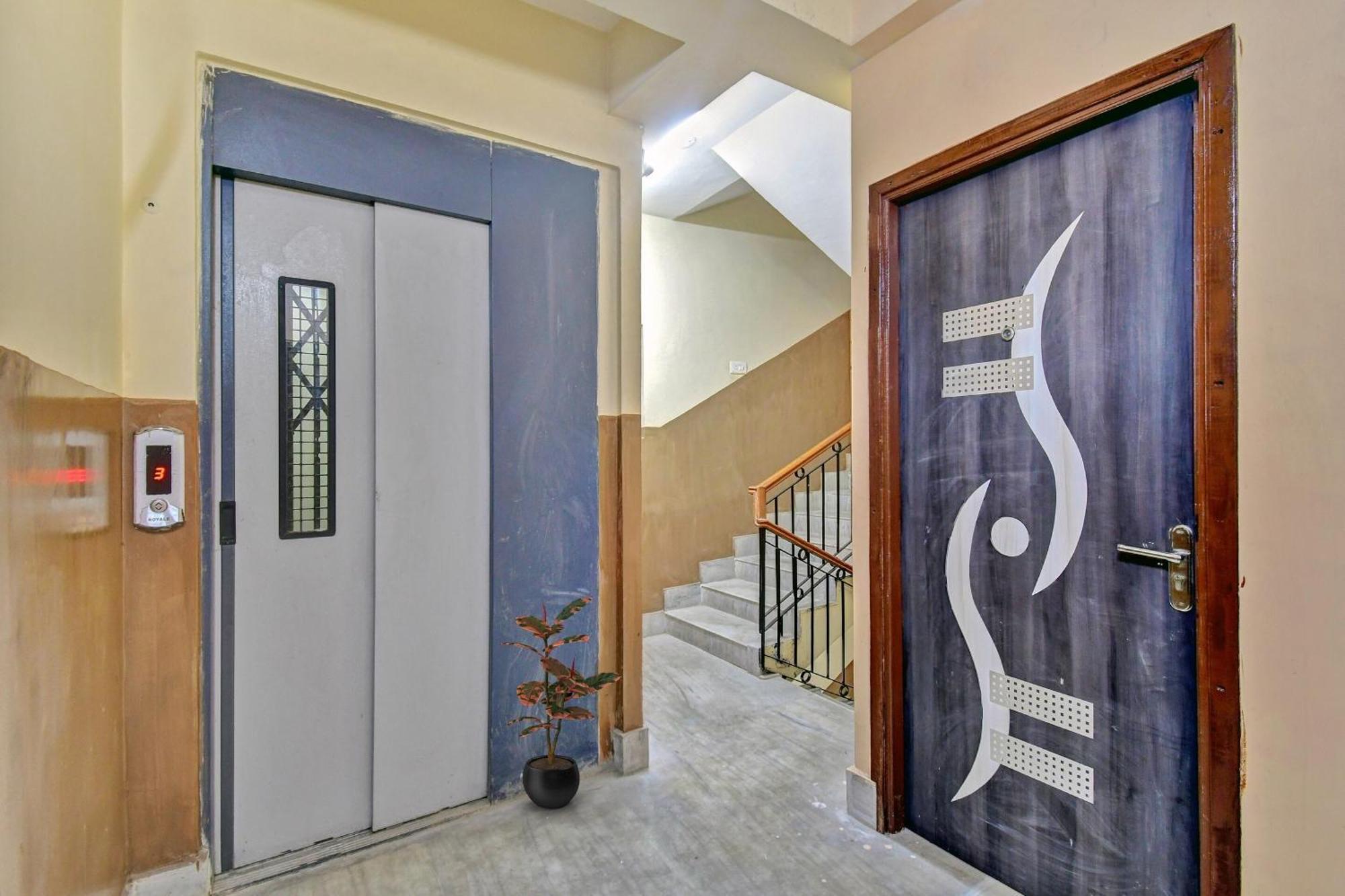 כלכותה Hotel O Prasad Inn מראה חיצוני תמונה